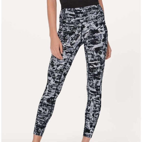 Lululemon Fast & Free 7/8 Tight II *Nulux 25" Interlaced Starlight Black - Picture 6 of 6